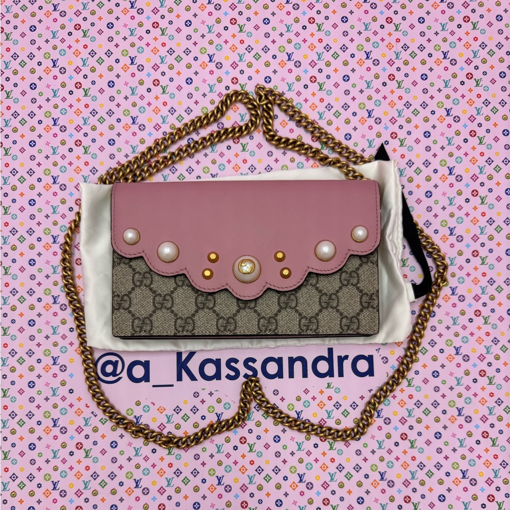 Gucci Supreme Limited Edition WOC Pearly Flap